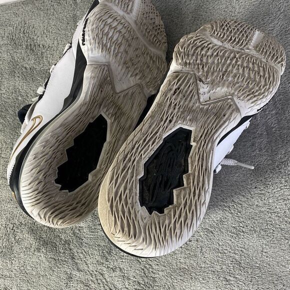 Nike LeBron 17 Low ‘Metallic Gold’ LeBron 17 Size 11 - Picture 10 of 10